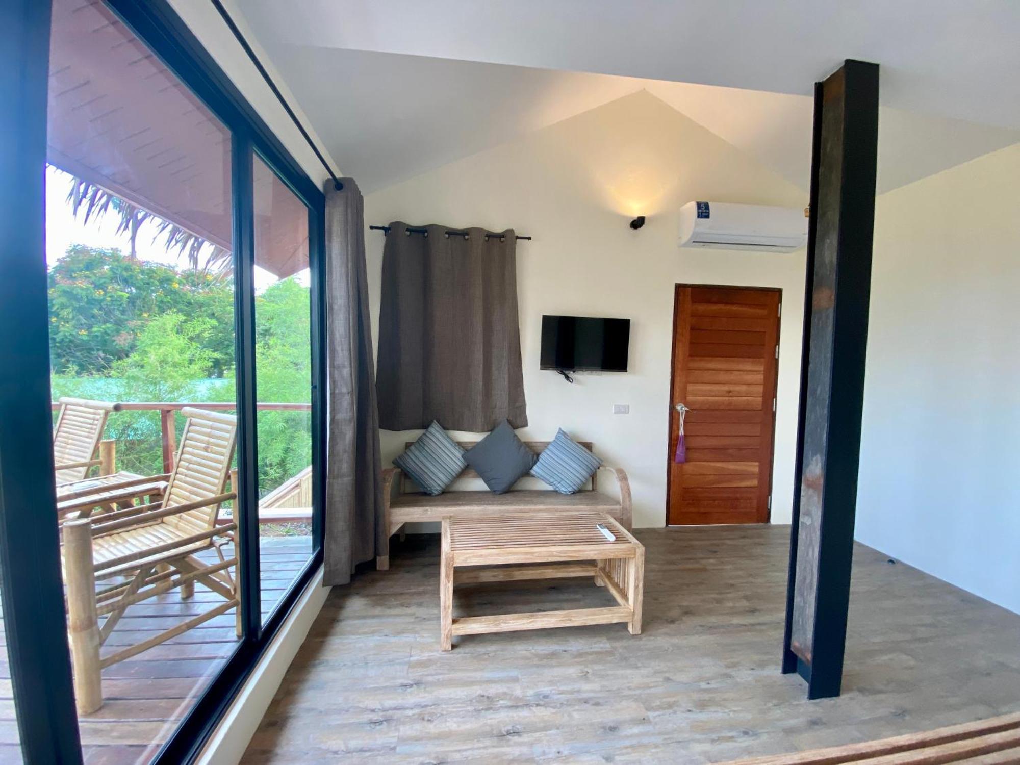 Sea Dance Resort Choeng Mon Exterior photo